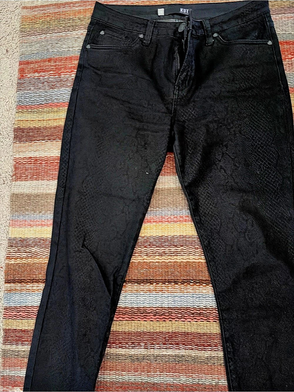 KUT from the Kloth Black Animal Print Skinny Jeans Size 8 Like New